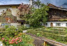 Unterwegs im Werdenfelser Land - Am Mohrenplatz in Garmisch