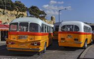 Fahrzeuge, Straßenfahrzeuge - Autobus 03.JPG