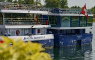 Fahrzeuge, Wasserfahrzeuge - Kreuzfahrtschiffe  Deutschland 02.JPG