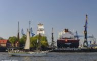 Hamburg, Hamburg - Innenstadt  Landungsbrücken 18.JPG