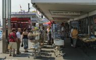 Hamburg, Hamburg - Innenstadt  Landungsbrücken 05.JPG