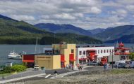Städte, Kanada - British Columbia Prince Rupert - Waterfront Cow Bay 01.JPG