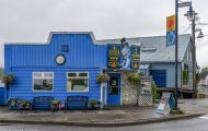 Städte, Kanada - British Columbia Prince Rupert - Waterfront Cow Bay 09.JPG