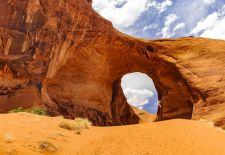 Ear of the Wind Arch Rock, Mystery Valley