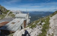 Bayern, Oberbayern - Mittenwald  Karwendelgrube, Westliche Karwendelspitze 03.JPG