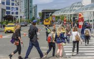 Städte, Kanada - British Columbia  Vancouver - Canada Place 05.JPG