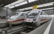 Fahrzeuge, Schienenfahrzeuge - Eisenbahnfahrzeuge  ICE München 03.JPG