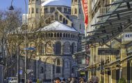 Nordrhein-Westfalen, Köln - Innenstadt  Neumarkt 03.JPG
