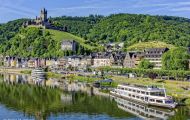 Rheinland-Pfalz, Cochem - Moselufer und historische Altstadt 01