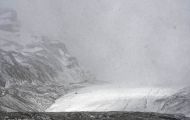 Alberta, Canadian Rockies - Icefields Parkway  Highway 93, Columbia Icefield 07.JPG