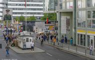Berlin, Berlin - Innenstadt / Checkpoint Charlie 04