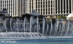 Impressionen aus Las Vegas - Imposante Wasserspiele vor dem Bellagio Hotel.JPG
