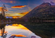 Mein Berchtesgadener Land - Wunderschön zu jeder Jahreszeit - Sonnenaufgang am Hintersee, Ramsau