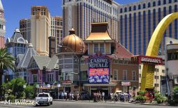 Impressionen aus Las Vegas - Typische Straßenszene am Las Vegas Boulevard.JPG