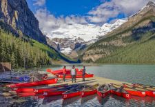 Impressionen aus WESTKANADA - Kanuverleih am Lake Louise