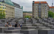 Berlin, Berlin - Innenstadt  Gedenkstätte für die ermordeten Juden 01.JPG