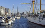 Westflandern, Ostende - Stadtzentrum  Yachthafen 01.JPG