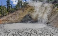Wyoming, Northwest - Yellowstone National Park Dragons Mouth 01.JPG