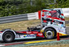 Championnat de France Camions du Nürburgring - Une bonne adhérence dans la chicane