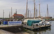 Bremen, Bremerhafen - Alter Hafen 03