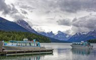 Alberta, Canadian Rockies - Jasper Area  Maligne Lake 08.JPG