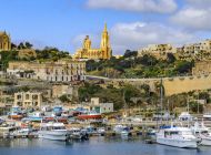 Impressionen aus Gozo - Blick von der Fähre auf den Fischerort Mgarr