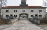 Bayern,Dachau - KZ Gedenkstätte 01.JPG