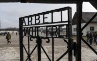 Bayern,Dachau - KZ Gedenkstätte 03.JPG