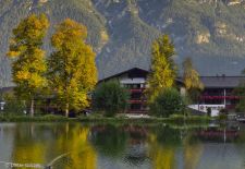 Zu Besuch am Riessersee - Der Herbst zeigt sich von seiner schönsten Seite