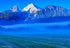 Urlaub im Berchtesgadener Land - Watzmann im Novembernebel, Schönau